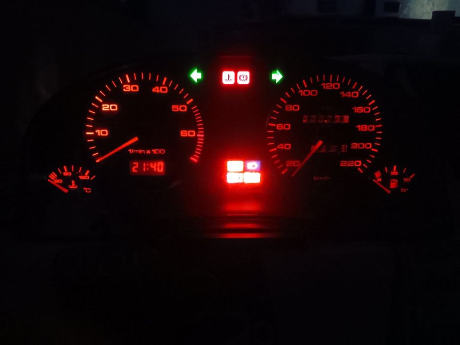 Километражно табло за Ауди 80