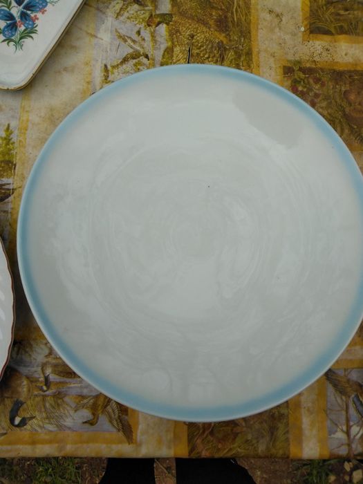 Стари български порцеланови плата и чинии за торта