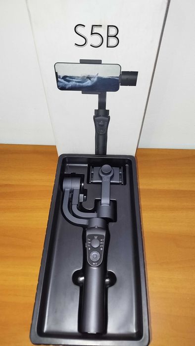 Vând gimbal pentru telefon