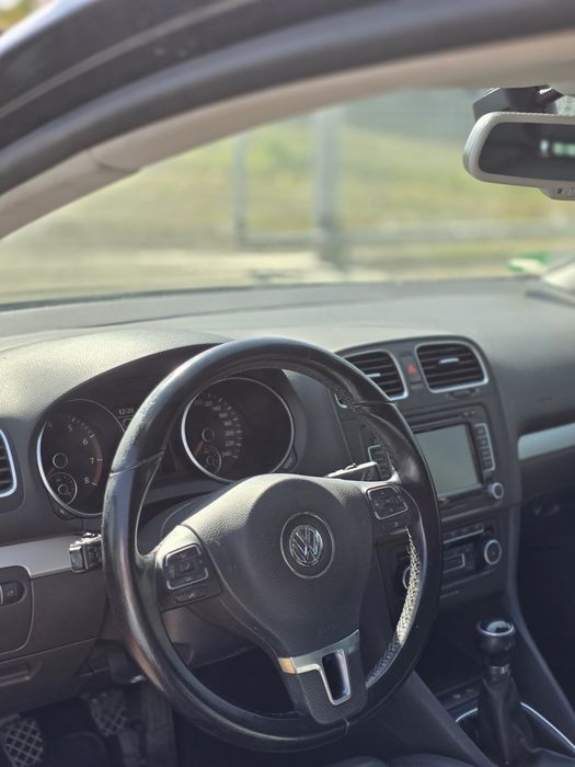 VOLKSWAGEN Golf 2011 — imagine 5