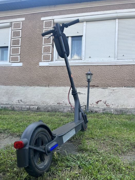 Xiaomi Mi Electric Scooter Pro 2