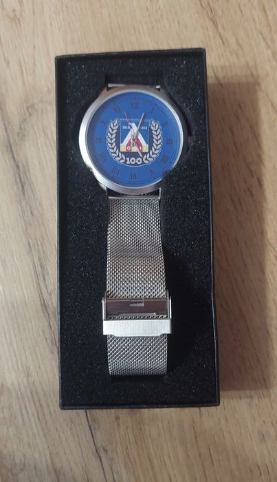 Юбилеен часовник Левски