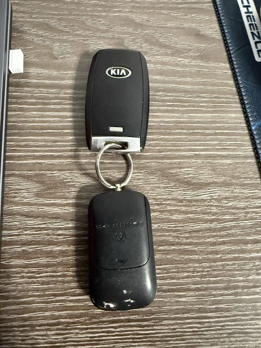 Смарт-ключ Kia с брелком Starline