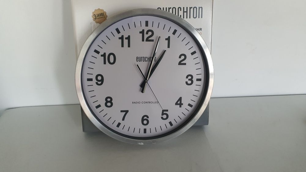 Ceas de perete Eurochron