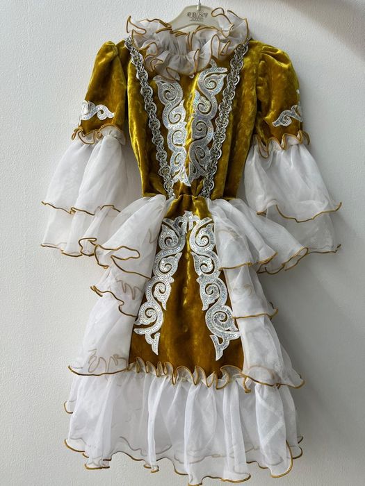 Продам детское платье национальное