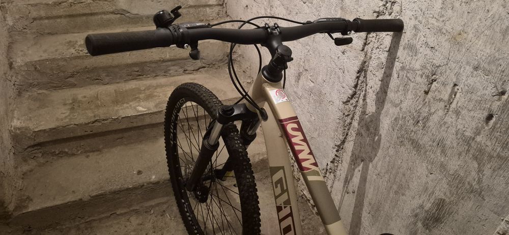 Vând bicicleta Ghost Lanao 27.5