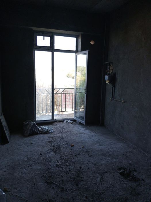 Новостройка Уй сотилади