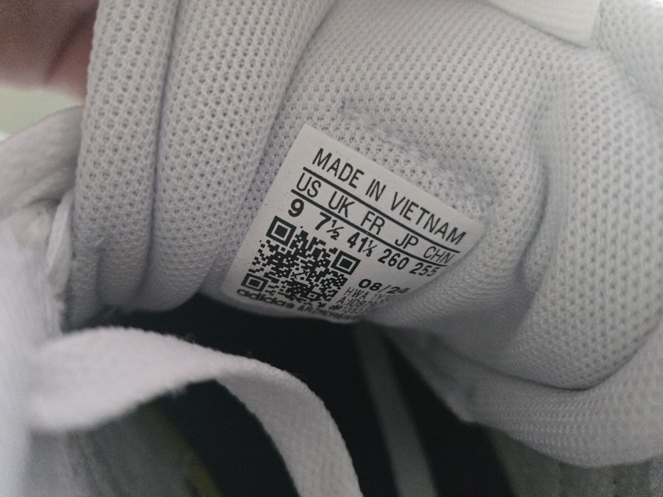 Маратонки Adidas