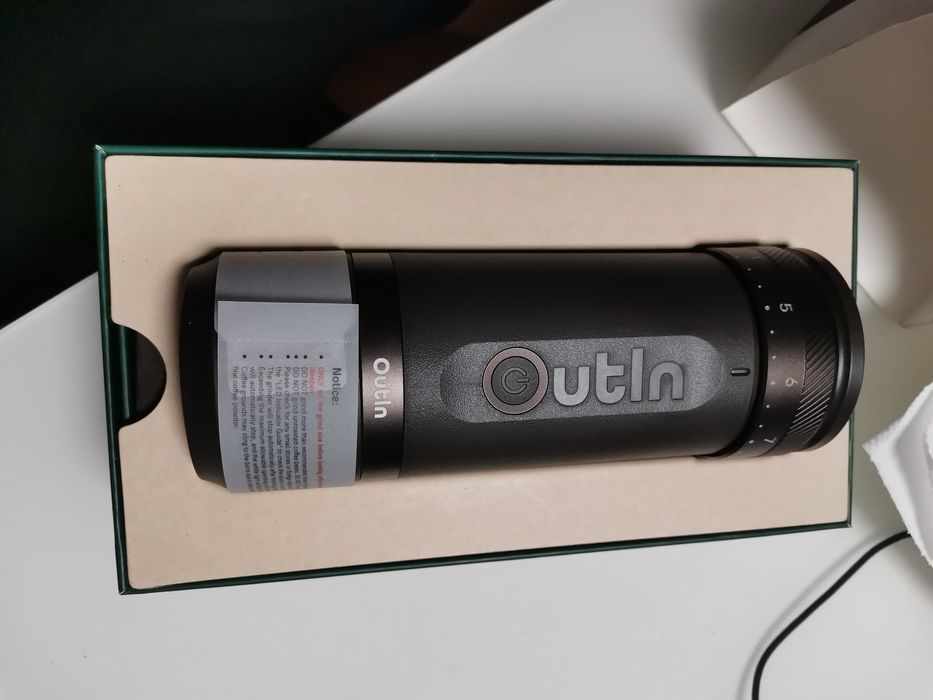 Преносима кафемелачка OutIn Fino