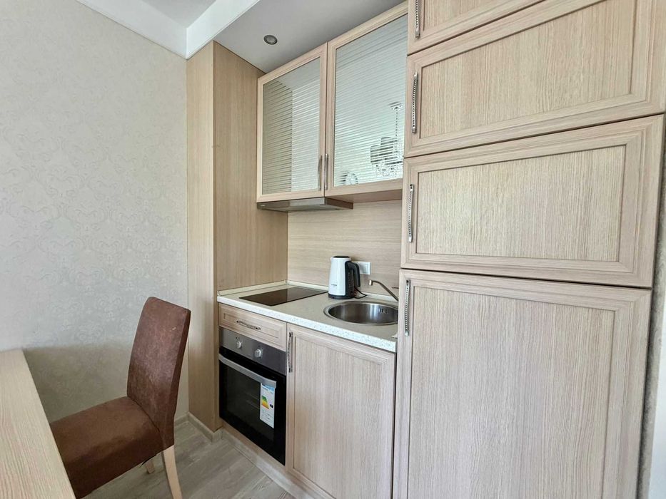 Уютен двустаен апартамент в централната част, к-с „Harmony Suites 11“