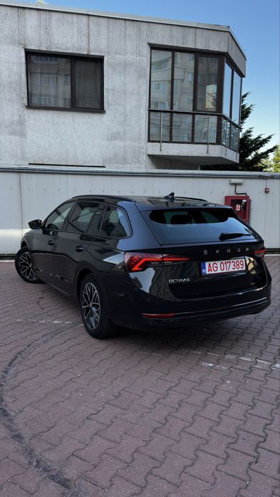 SKODA Octavia 2021 — imagine 3
