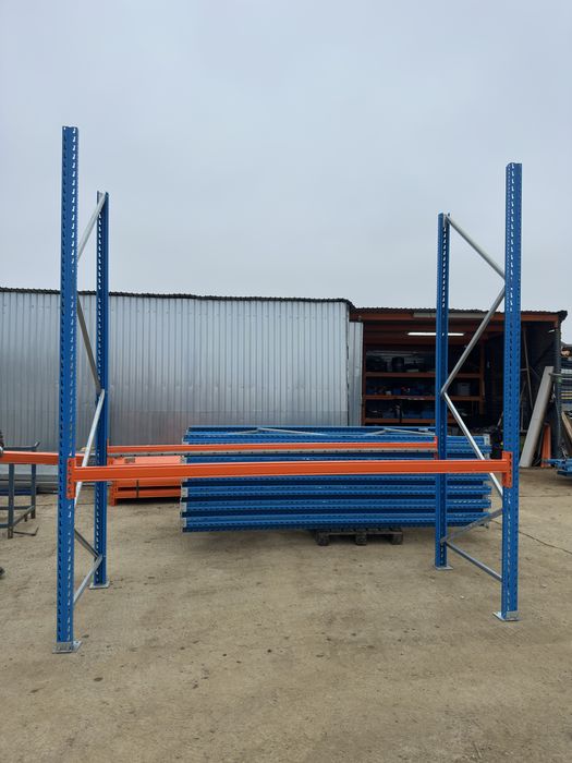 Rafturi metalice industriale