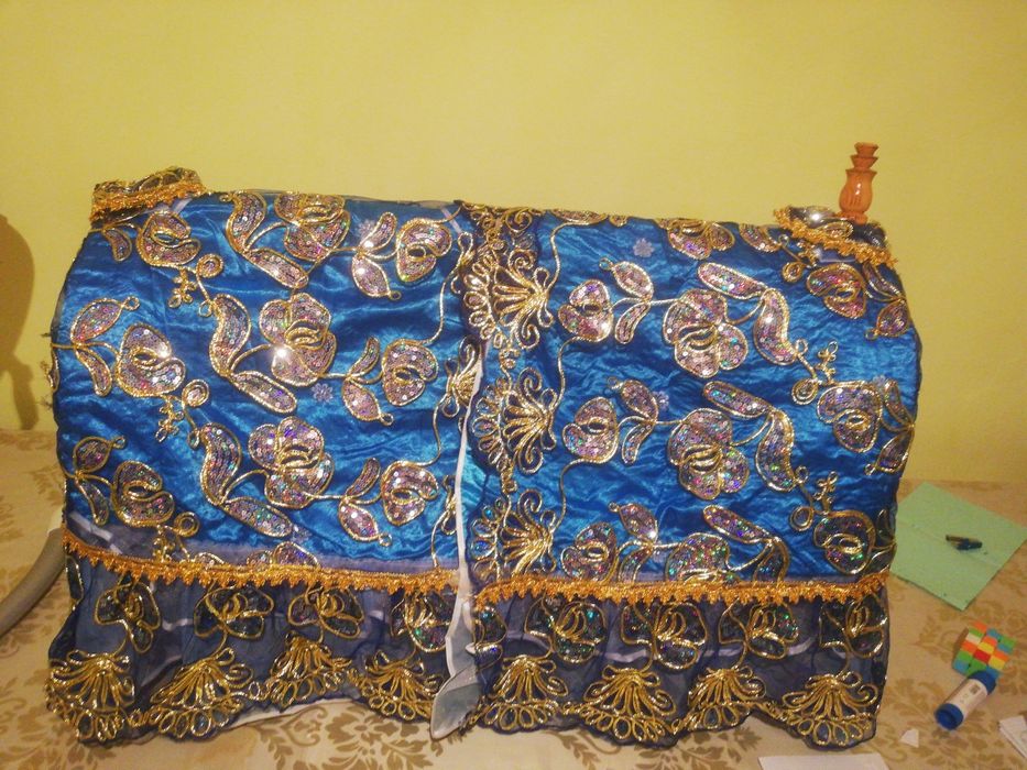 Агаш Бесик жасауымен сатылады