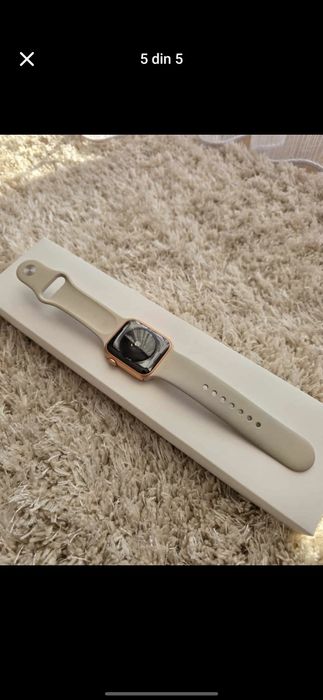 Apple watch SE 44mm,sanatate baterie 81%