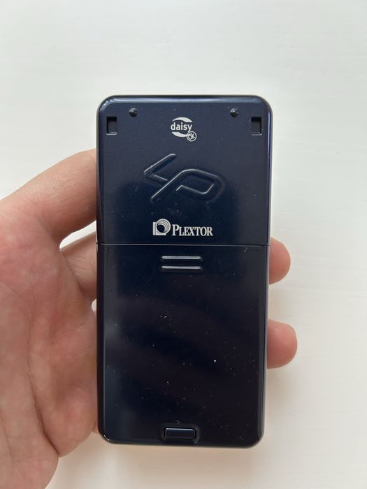 PlexTalk Pocket-Player si inregistrator audio