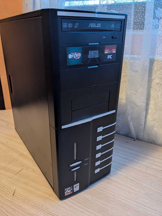 Calculator retro gaming WindowsXP Procesor Athlon 64, geForce 6600