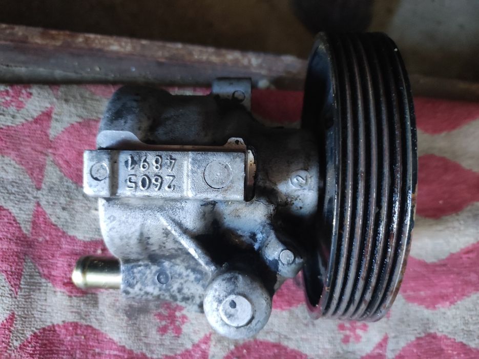 Хидравлична помпа за Пежо Партнер-1.8 бензин-90к.с.