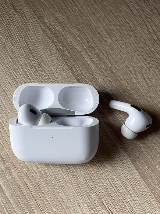 Apple AirPods Pro 2
