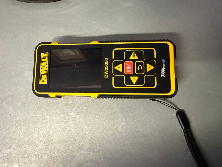 Telemetru Laser DeWALT