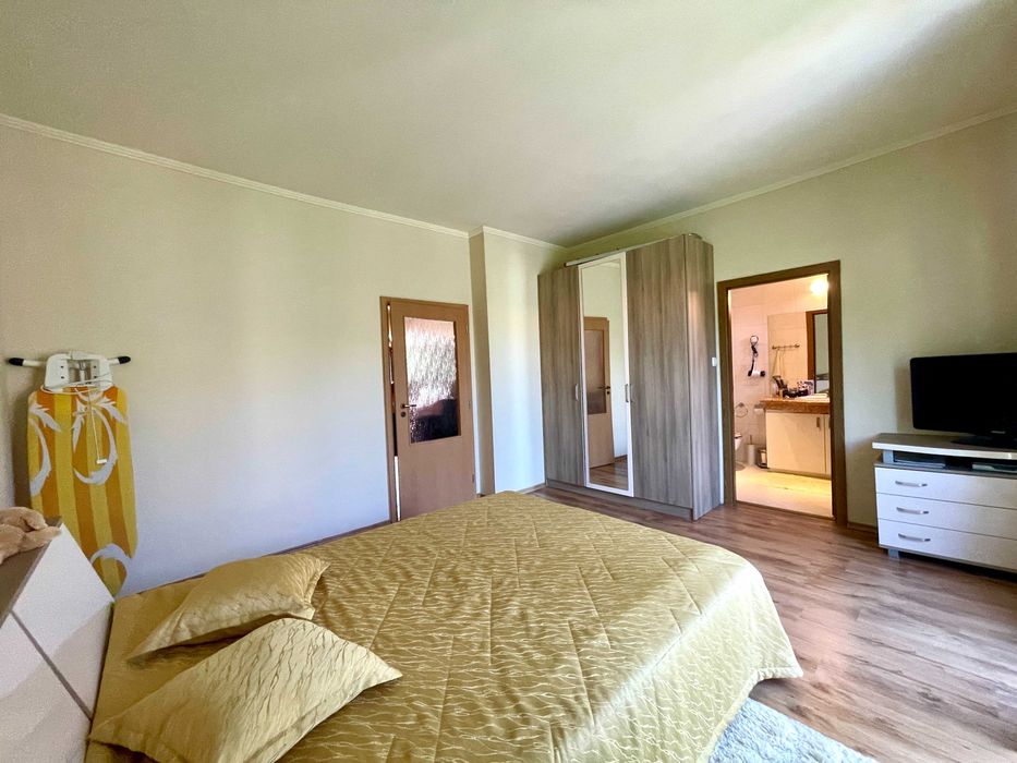 Продава се Двустаен апартамент в к.к. Елените - 74 кв.м за 1014 €/кв.м - Снимка #8