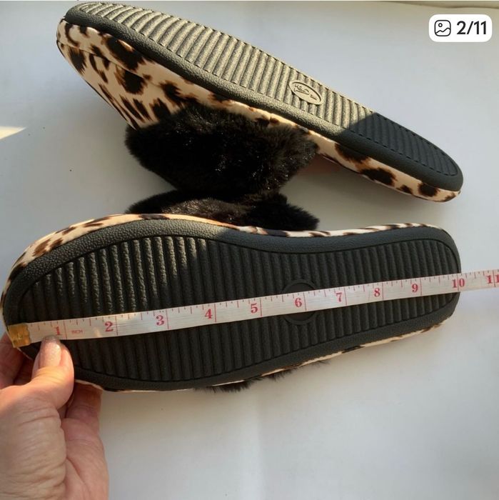 Victoria's Secret
Leopard Slippers Flats
Size: US 7 Regular (M, B)