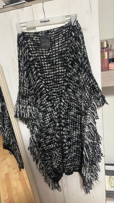 Cardigan stil poncho