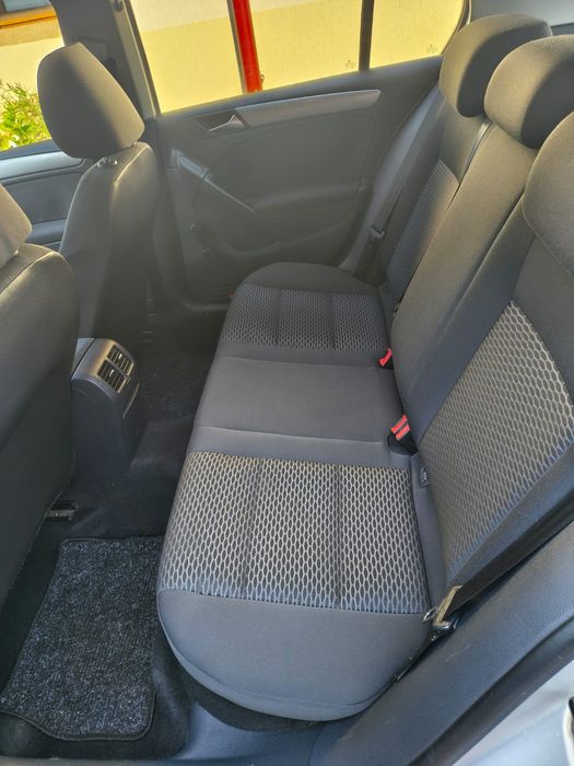 Volkswagen Golf 6, an 2013, 1.6 TDI Bluemotion