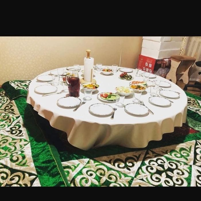 Аренда/Прокат столов и стульев