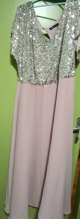 Официална рокля голям размер