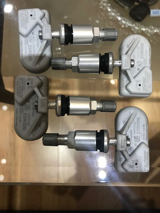 Датчици налягане в гумите