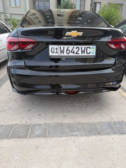 Monza 1.5 avtomobili sotiladi