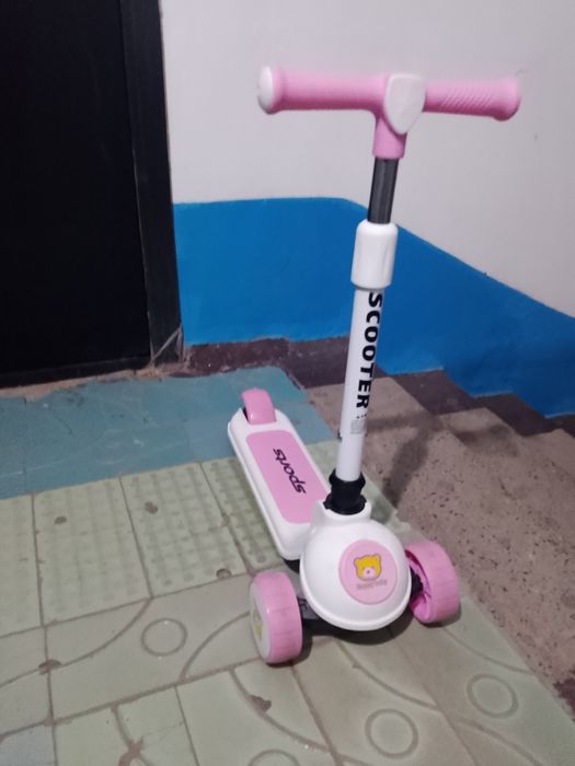 Детский самокат продам