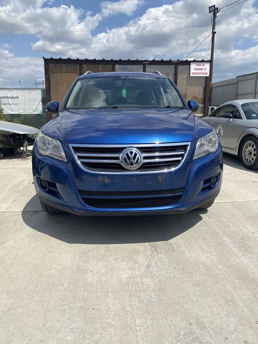 Dezmembrez Vw tiguan 2.0 TDI