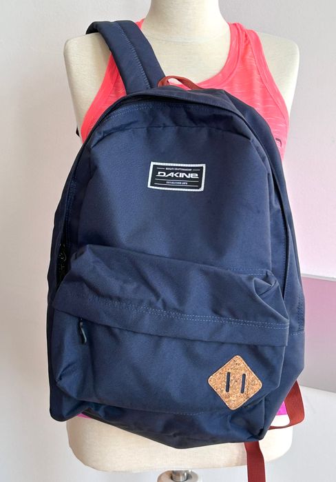 Две текстилни раници Dakine & Napapijri