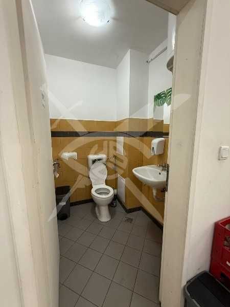 Продава се Магазин в Бургас, Център - 153 кв.м за 2451 €/кв.м - Снимка #2