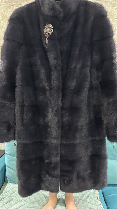 Продаю норковую шубу