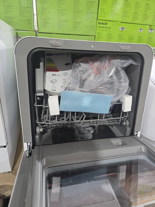Нова мини/малка къмпинг съдомиялна тип кубче Bomann TSG 5701  без свързване към ВиК