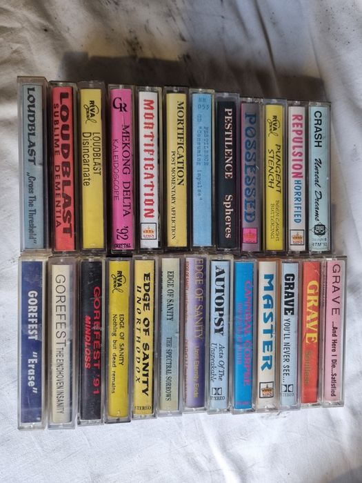 Продавам аудио касети с метал музика