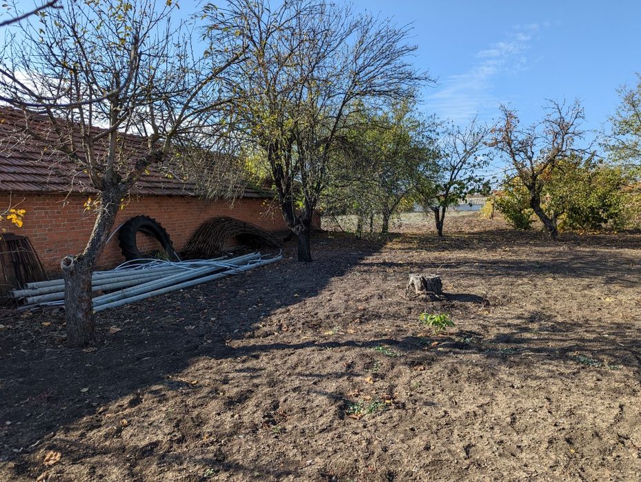 Продавам къща с двор 1530кв.м с. Стара река