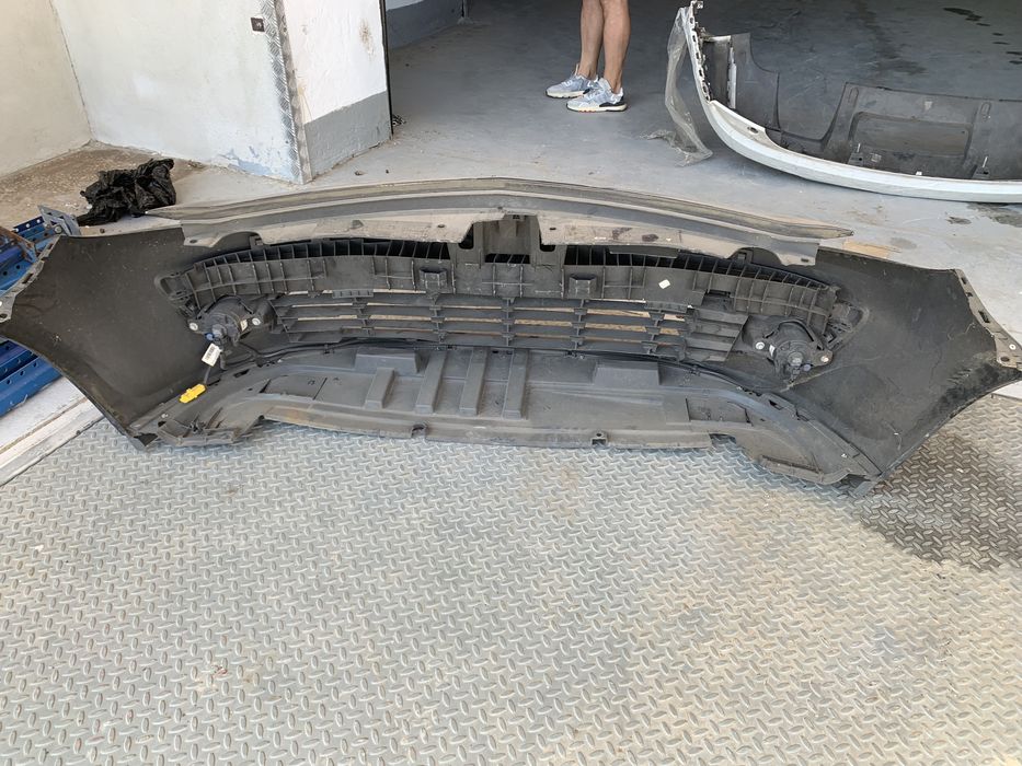 Bara fata Renault Clio 2008 completa