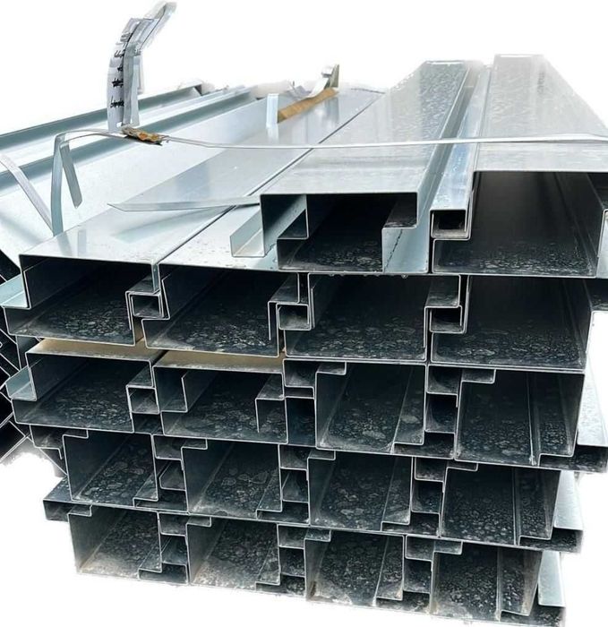Cadru metalic de container