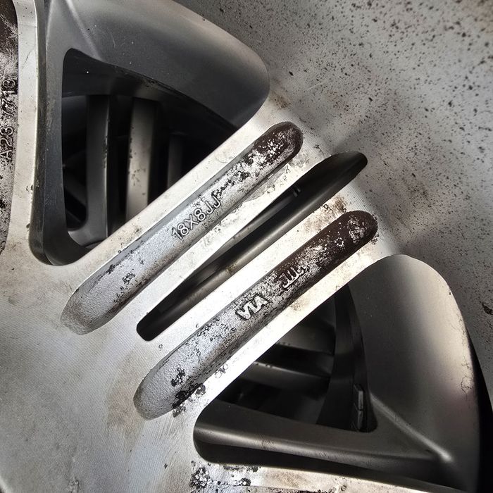 JANTE AUDI PE 18 Cu anvelope 235/55/18 M+S CONTINENTAL