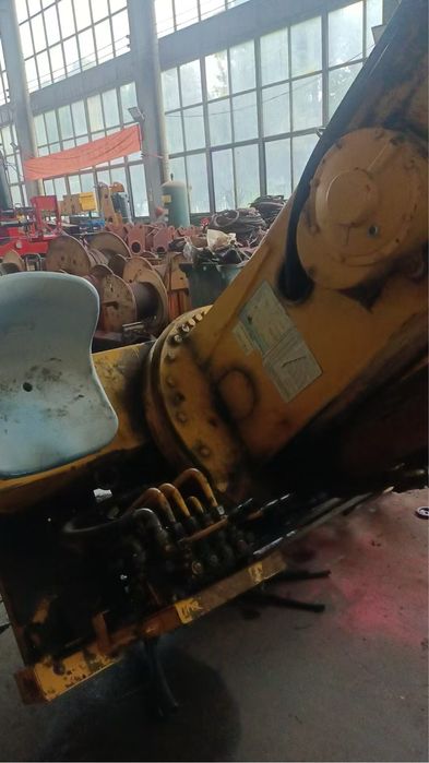 10 тонн малипулятор