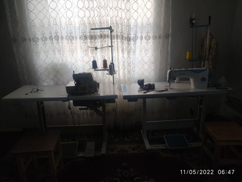 Швейная машинка и оверлг