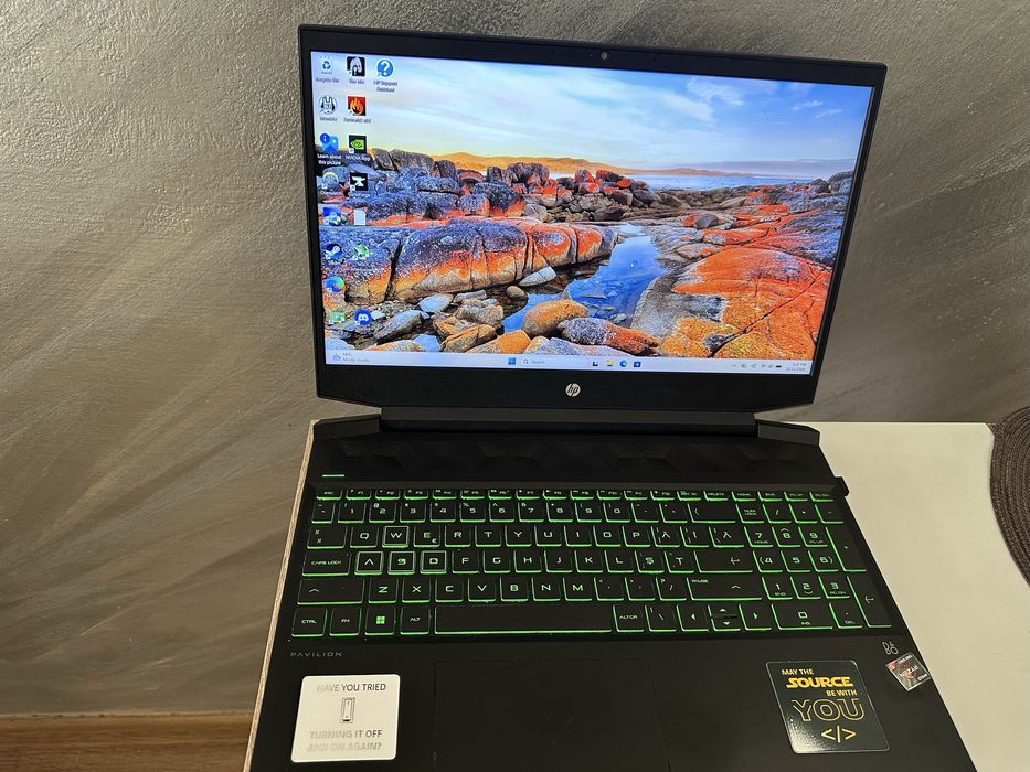 Laptop Gaming HP Pavilion 15-ec2xxx | Ryzen 5 5600H | 32 GB RAM | RTX 3050 Ti | S