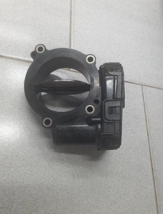 Дроселова клапа MERCEDES W204 W207 W212 ОМ651