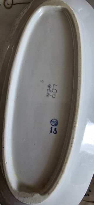 Продам столовые сервиз на 6 персон