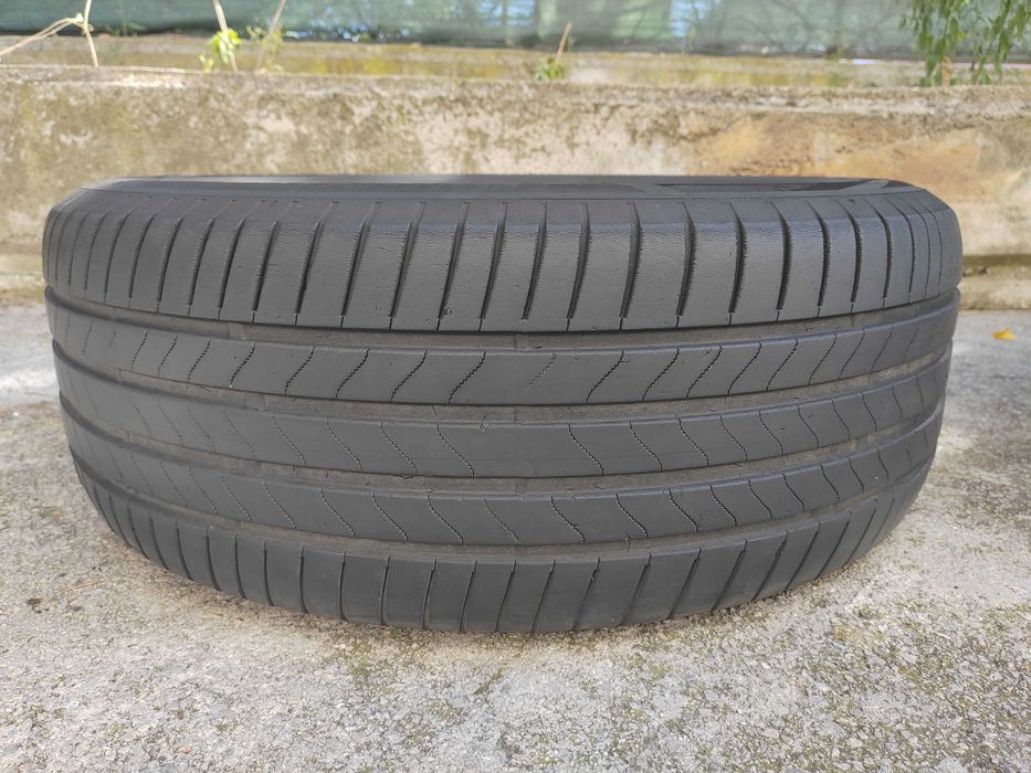 235/55/18 1бр.Bridgestone гума DOT 0424