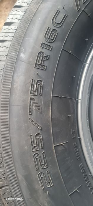 Cauciucuri 225/75/16C