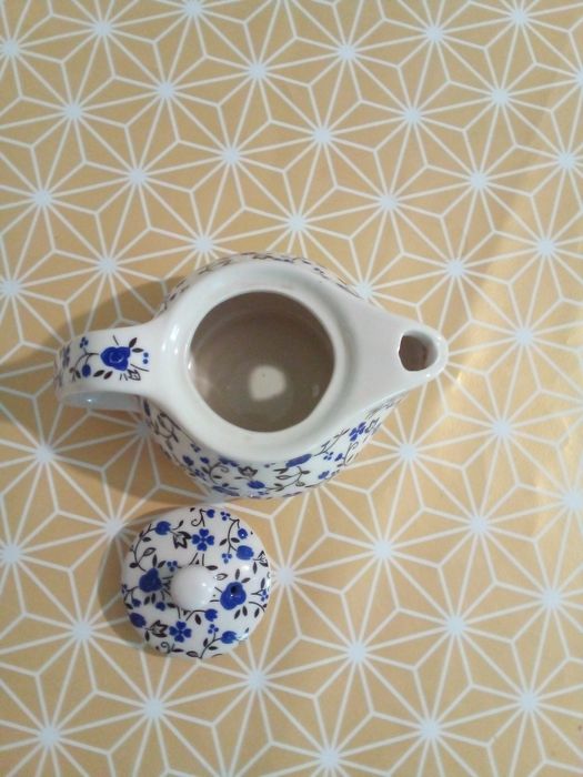 Заварник маленький